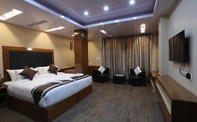 Ameera Hotel Shimla